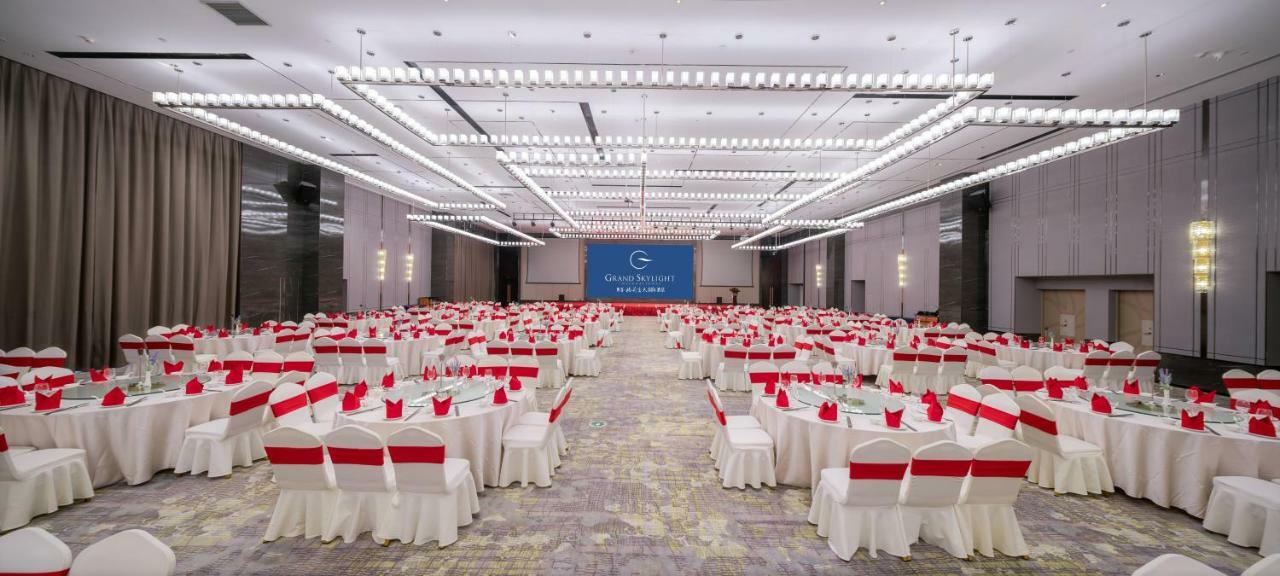 Grand Skylight International Hotel Haoyue Shenzhen Baoan Int'L Exhibition Center Exterior foto
