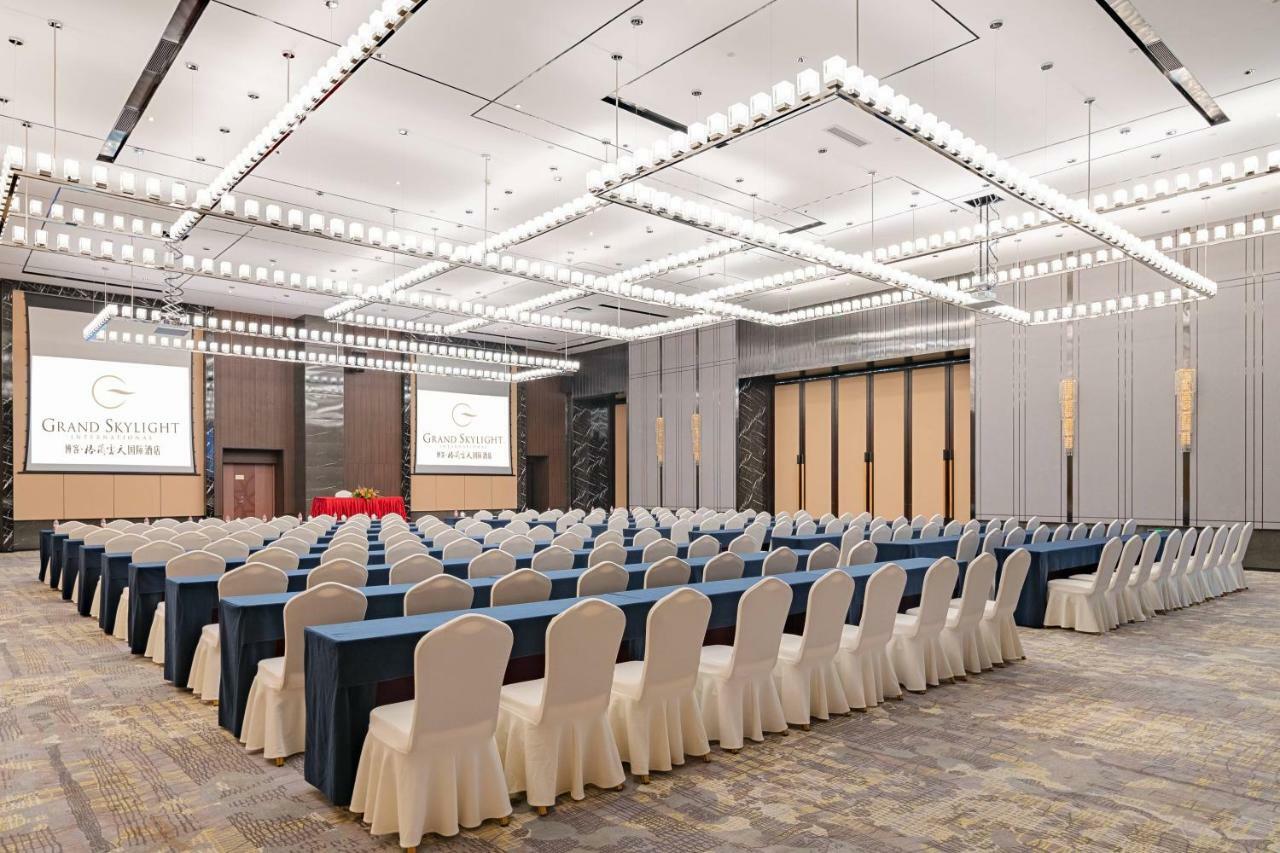Grand Skylight International Hotel Haoyue Shenzhen Baoan Int'L Exhibition Center Exterior foto