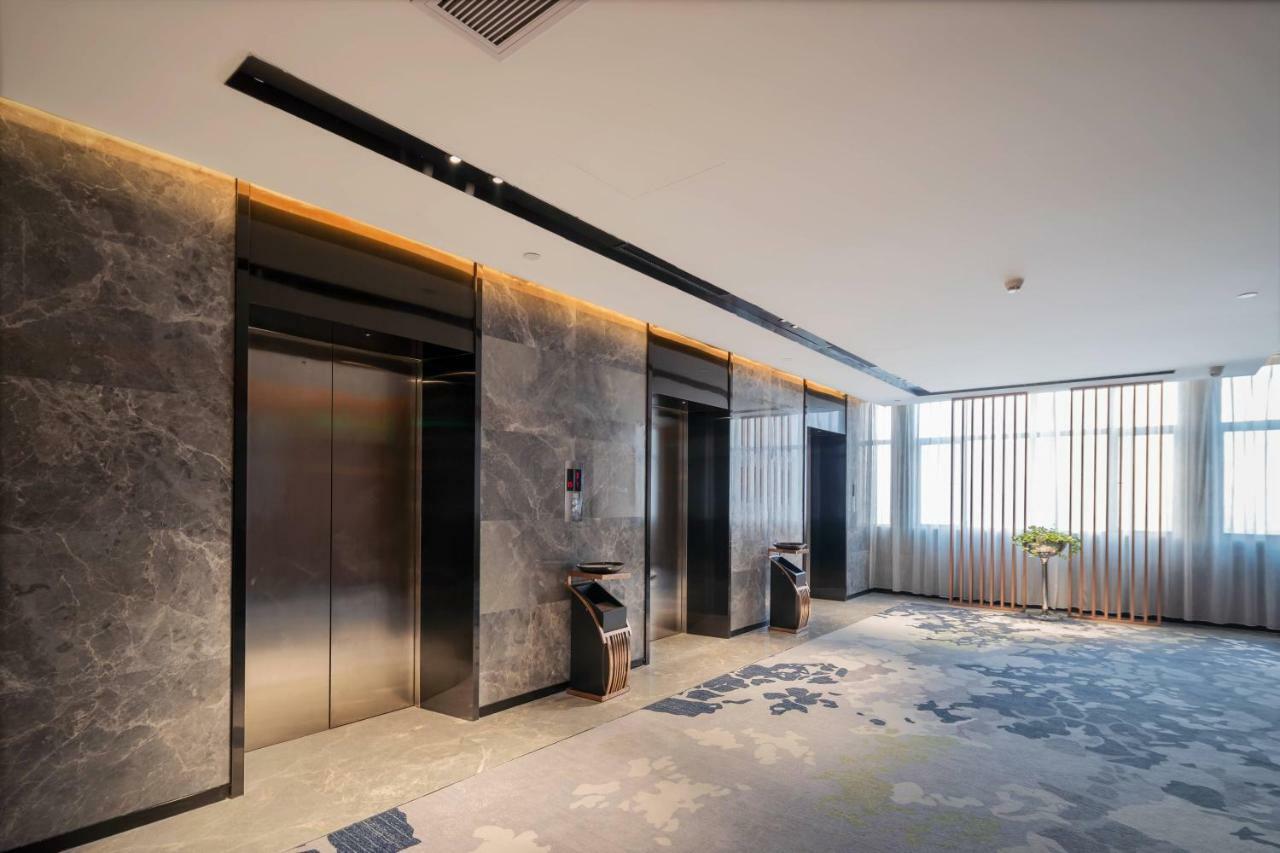 Grand Skylight International Hotel Haoyue Shenzhen Baoan Int'L Exhibition Center Exterior foto
